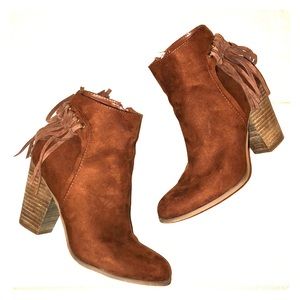Carlos Santana Twilight Fringe Western Booties 6.5
